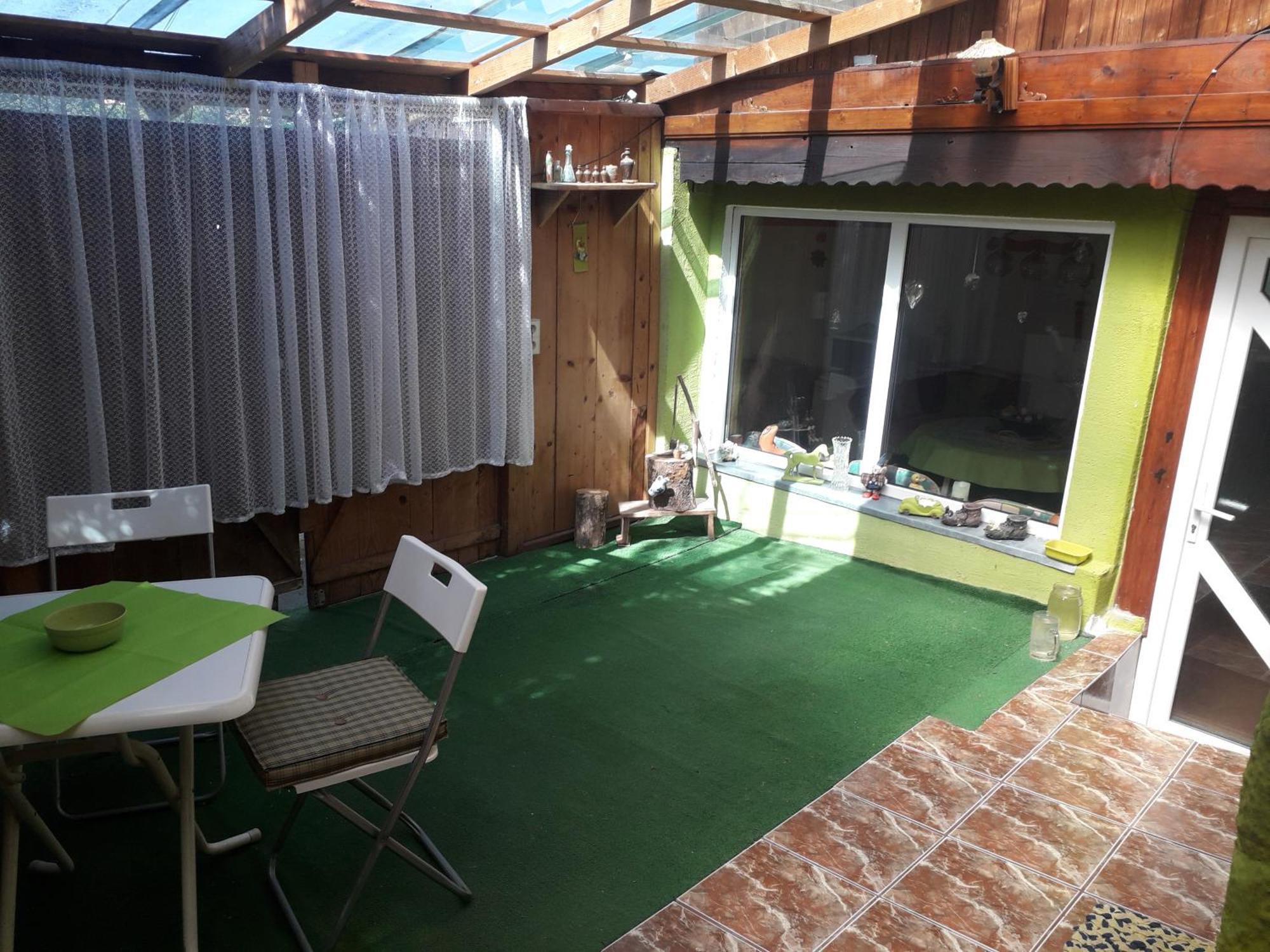 Littel Green Old Home 锡吉什瓦拉 外观 照片